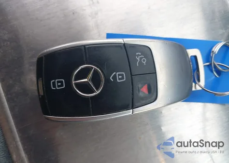 2018 Mercedes-Benz E 300 z USA, uszkodzony, nr VIN WDDZF4JB9JA469862